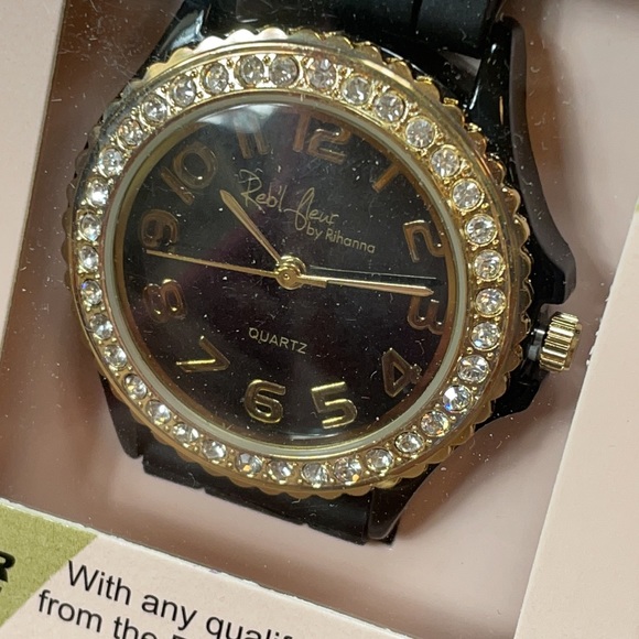 Reb’l Fleur by Rihanna Watch - Picture 7 of 8